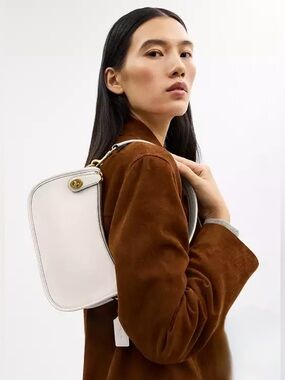 🤍Coach Swinger Bag🤍